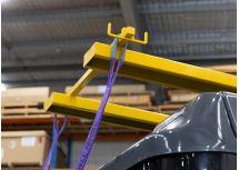 Wysięgnik do podnoszenia namiotów – przystawka do wózka widłowego