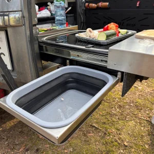 ARB pull-out kitchen with drawers