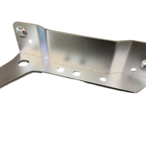 Mocowanie linki hamulca ręcznego do ramy Nissan Patrol Y61